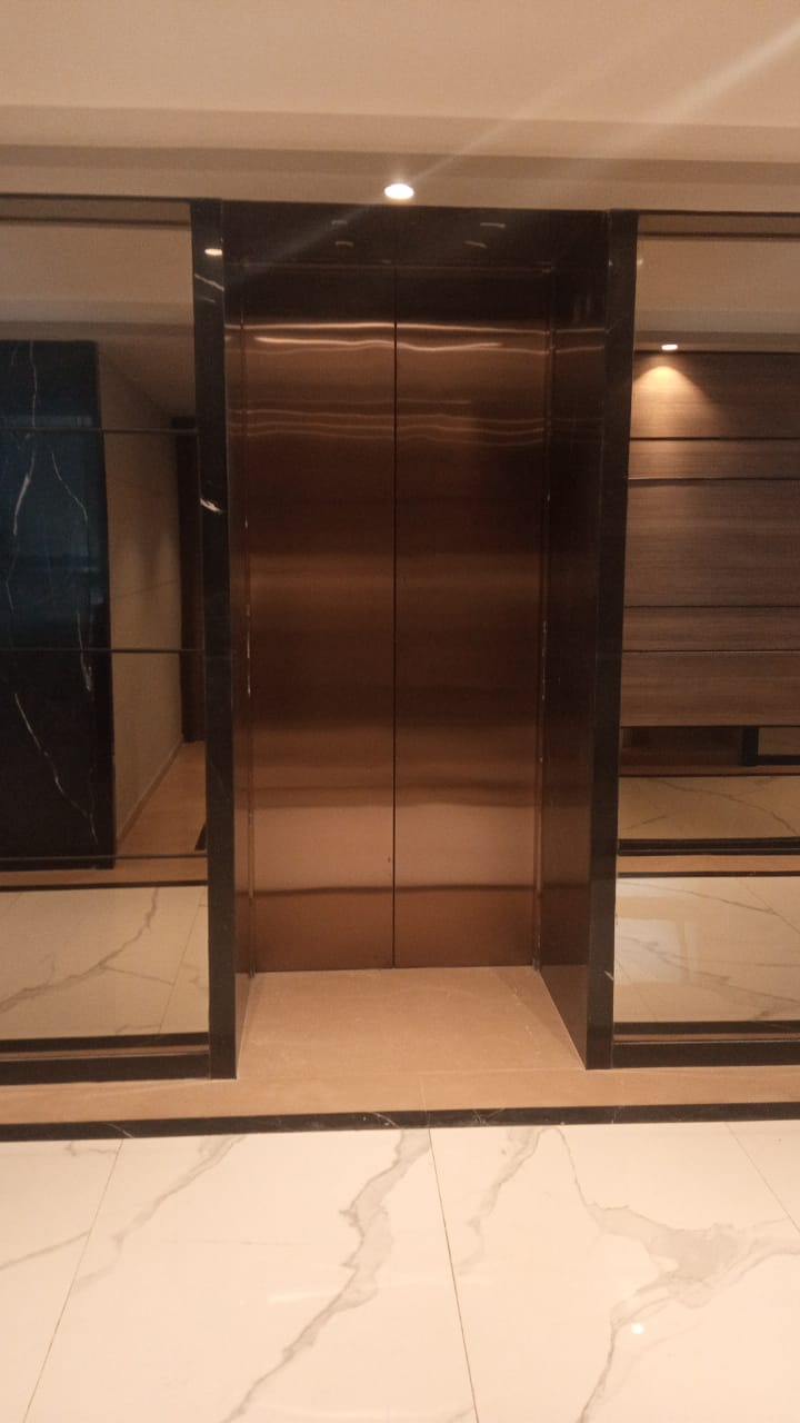 3 BHK Semi Furnished in Lodha Parkside , Worli